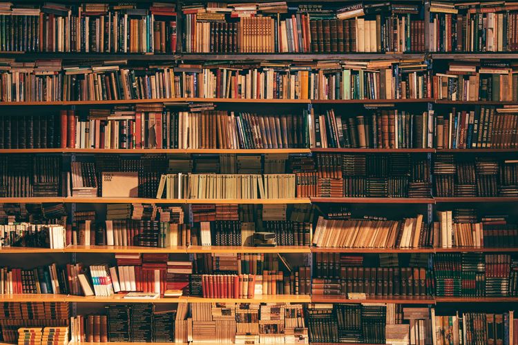 10 Perpustakaan di Jakarta: Koleksi Berlimpah Untuk Mengisi Pikiran - Featured Image