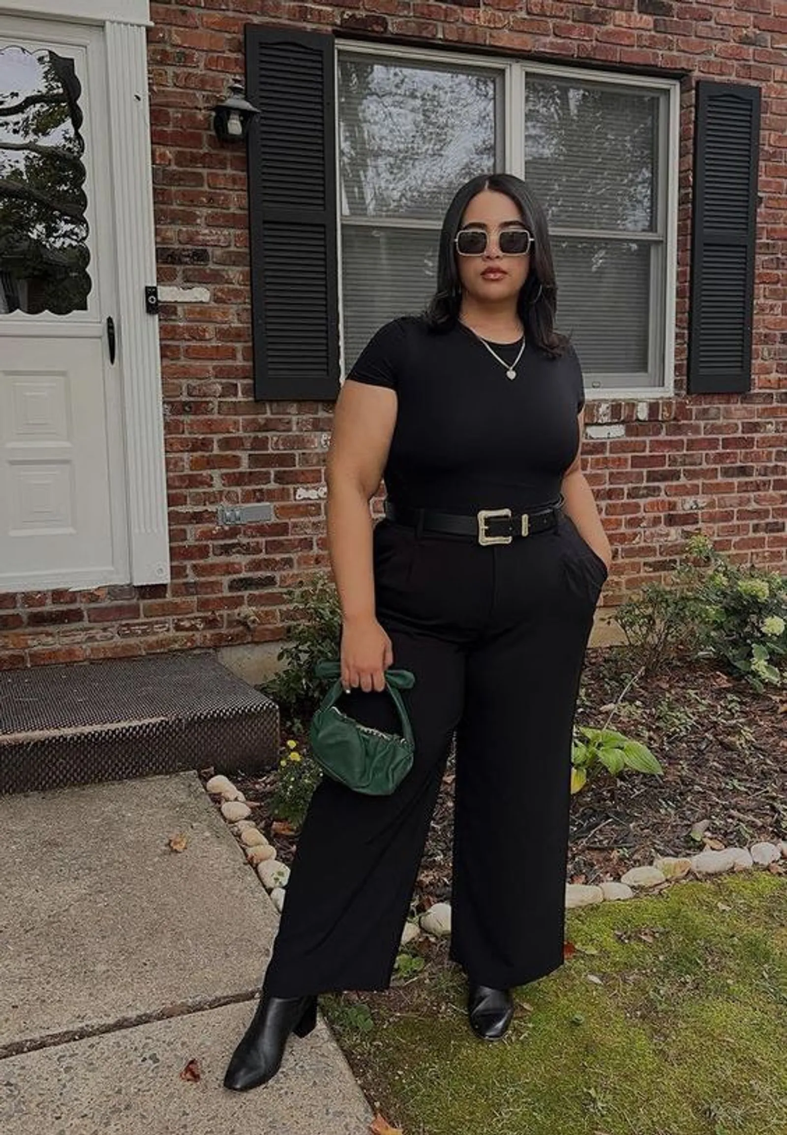 5 Tips Outfit Simple Wanita Gemuk untuk Lebih Percaya Diri
